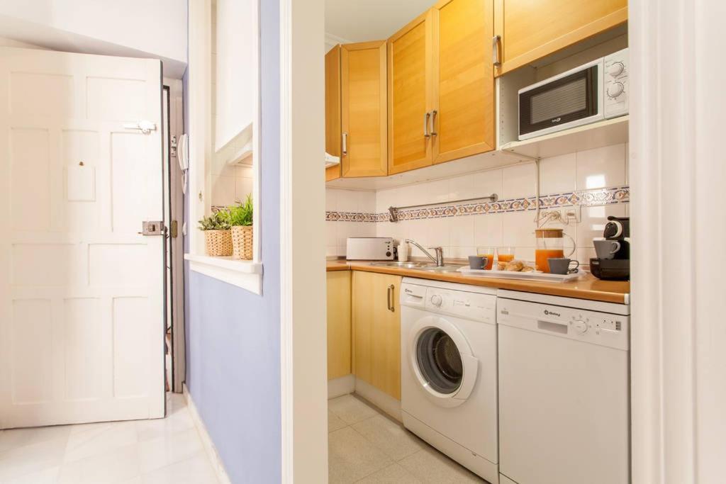 Hostly Rivero 2B Center-Fibre-Communal Terrace-Parking Optional-Cless เซบีญา ภายนอก รูปภาพ